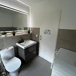 Renovated Flat - Prime Location Near Marienplatz 아파트 슈투트가르트