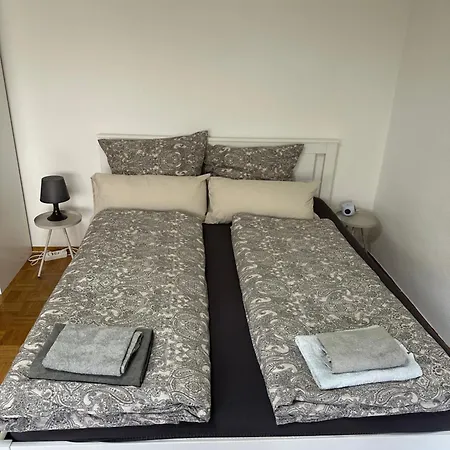 Apartment Renovated Flat - Prime Location Near Marienplatz *