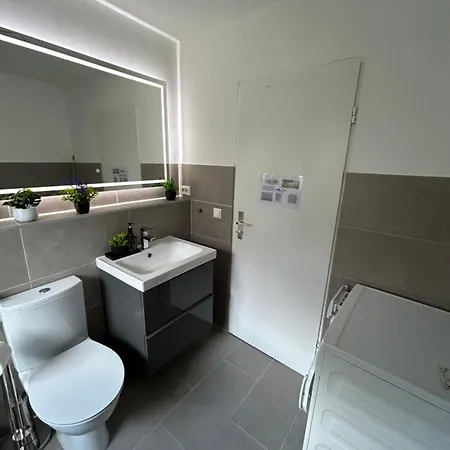 Renovated Flat - Prime Location Near Marienplatz شقة شتوتغارت